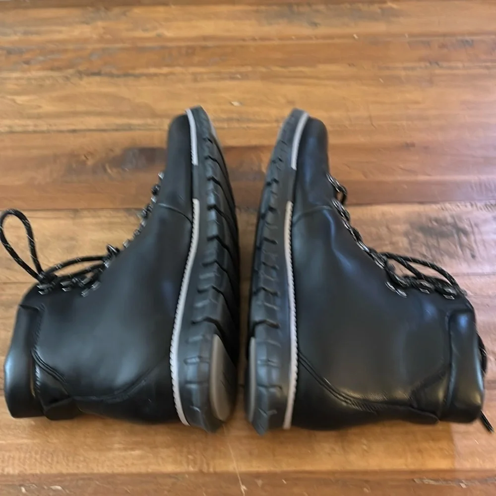 Cole Haan step into